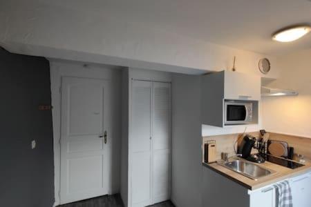 Studio "Sous Les Toits", Proche Hyper Centre Et Commerces ! Valenciennes Dış mekan fotoğraf